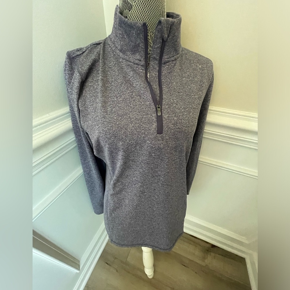 Reebok Women’s Quarter Zip Pull Over Athletic Sweater Size L Purple